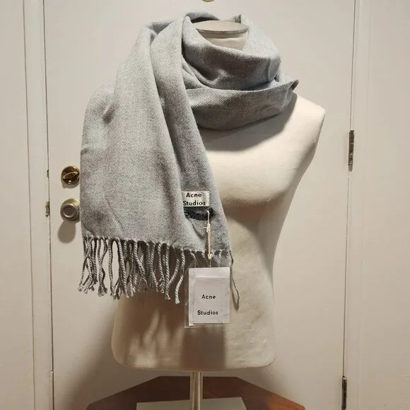 Acne Studios Virgin Wool Oversize Scarf - 26 x 75 Heather Gray